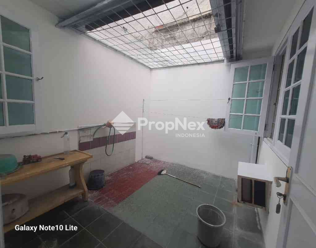 Rumah Minimalis Di Vila Valensia (MSY) — foto 10